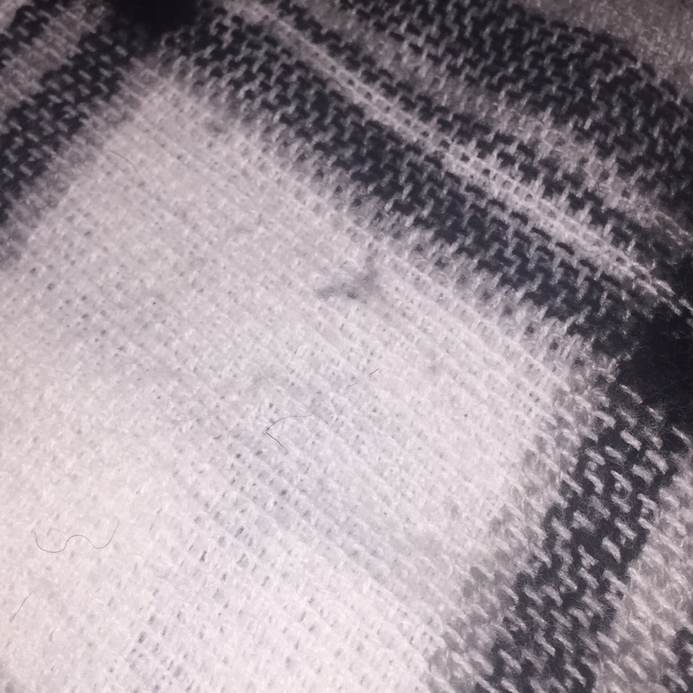 🧣Sweater Scarf! 🧣 - Picture 6 of 6